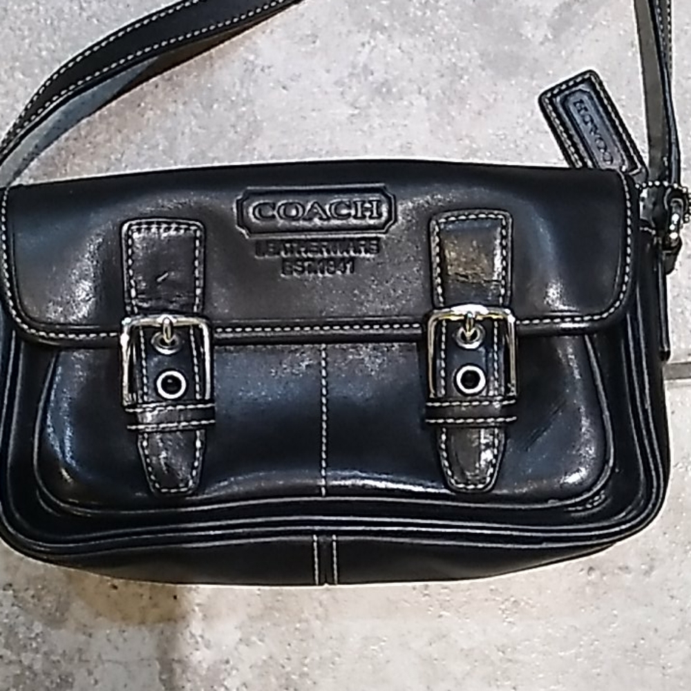 COACH*VERY RARE*90'S*ALL LEATHER CROSSBODY* HANDBAG*